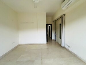 Room in 3 BHK Apartment at Puri Anand Villas Phase II, Sector 81 – for Rent