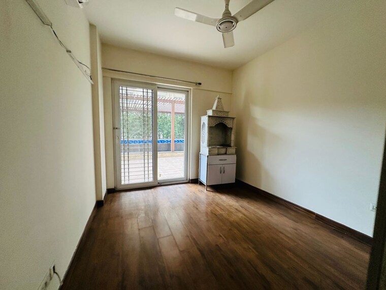 Room, puri-anand-villas-phase-ii 3 Bedroom 1940 Sq.Ft. Apartment In Sector 81 Faridabad 9807497