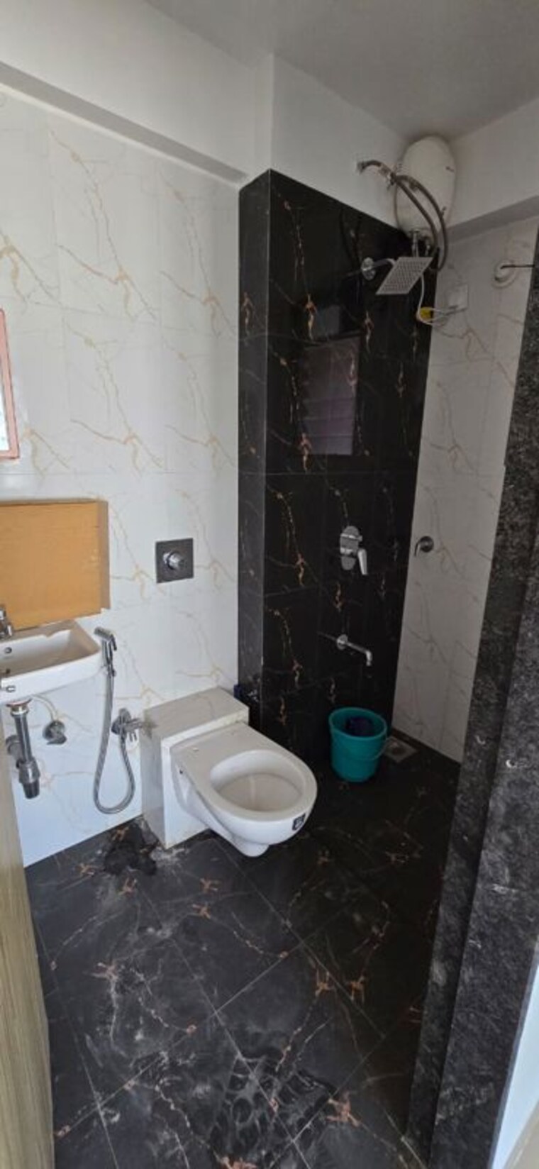 Bathroom, oswal-heights 2 Bedroom 528 Sq.Ft. Apartment In Chembur Mumbai 9807500