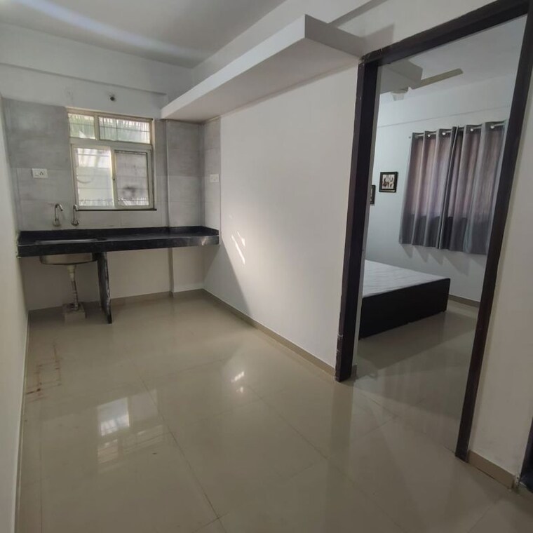 Room, wadgaon sheri 1 Bedroom 480 Sq.Ft. Apartment In Wadgaon Sheri Pune 9807499