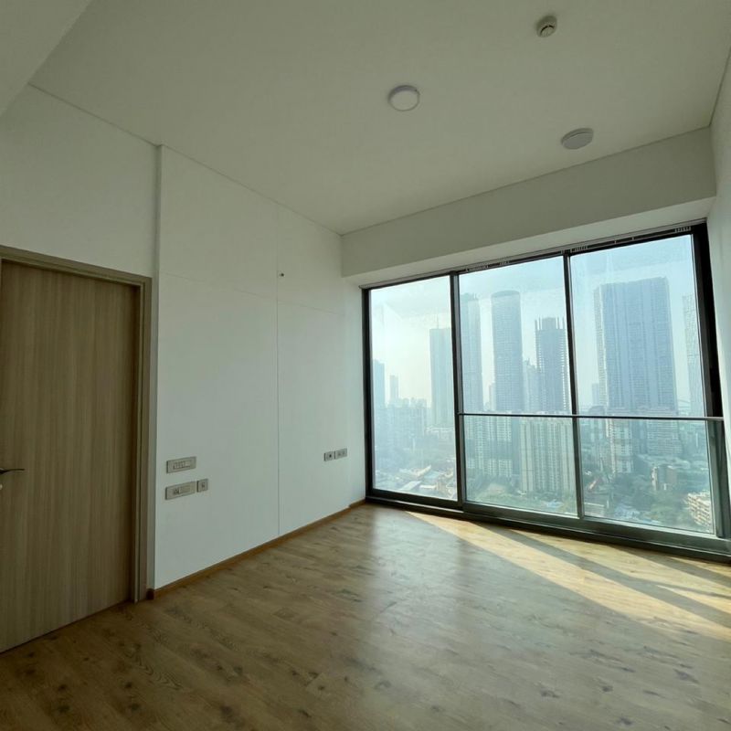 4 BHK + Pooja Room Apartment For Rent in Rustomjee Crown