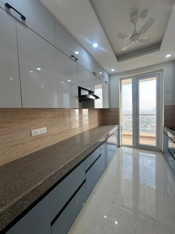 Kitchen in 3 BHK Apartment at Omaxe Royal Residency Faridabad, Sector 79 – for Rent