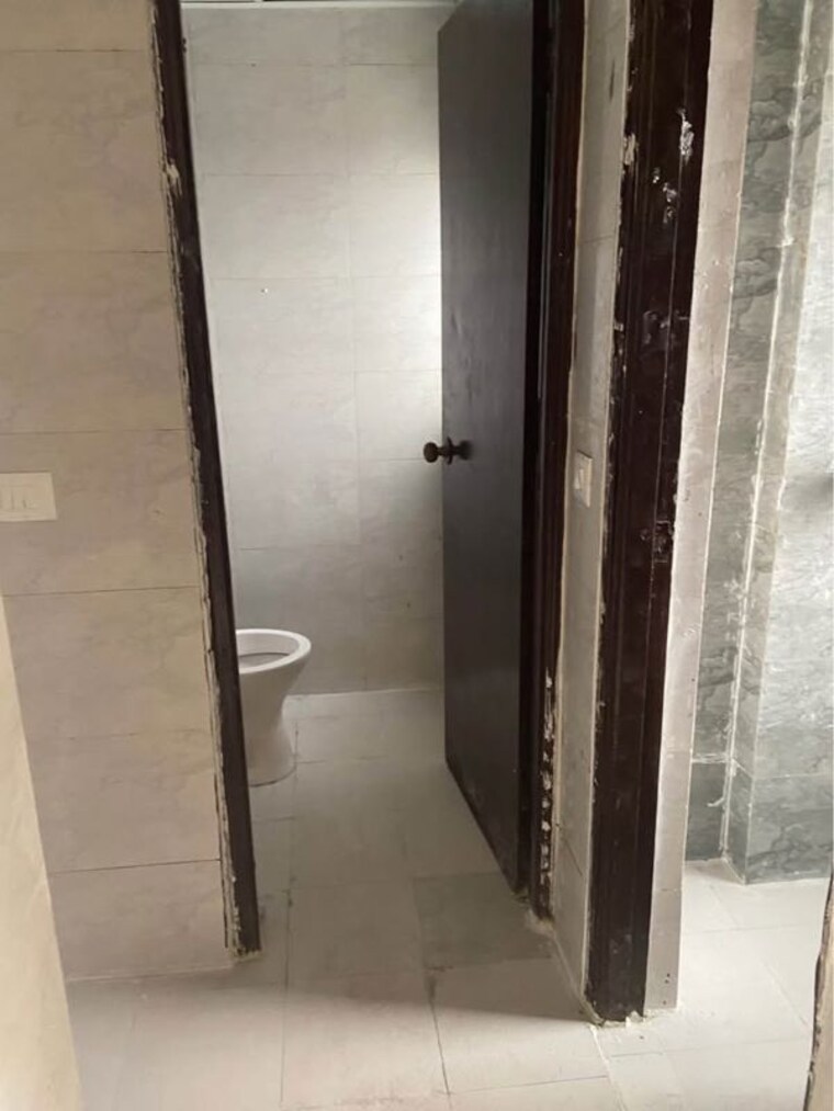 undefined, amrapali dream valley 1 Bedroom 585 Sq.Ft. Apartment In Amrapali Dream Valley Greater Noida 9807494