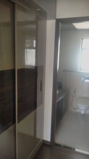 Bathroom in 4 BHK Villa at Yelahanka – for Rent