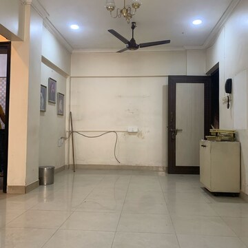 Room in 1 BHK Apartment at Green Woods CHS, Shimpoli – for Rent