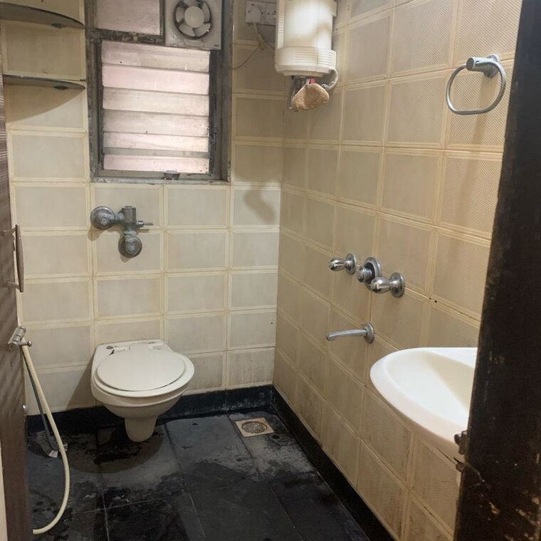 Bathroom, green-woods-chs 1 Bedroom 452 Sq.Ft. Apartment In Shimpoli Mumbai 9807532