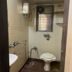 Bathroom in 1 BHK Apartment at Green Woods CHS, Shimpoli – for Rent