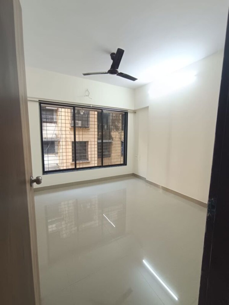 Room, mishal-gurudatta 2 Bedroom 560 Sq.Ft. Apartment In Chembur Mumbai 9807537