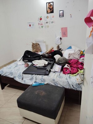 Team Area in 2 BHK Apartment at Gaur City 2 - 14th Avenue, Sector 16c Greater Noida – for Rent