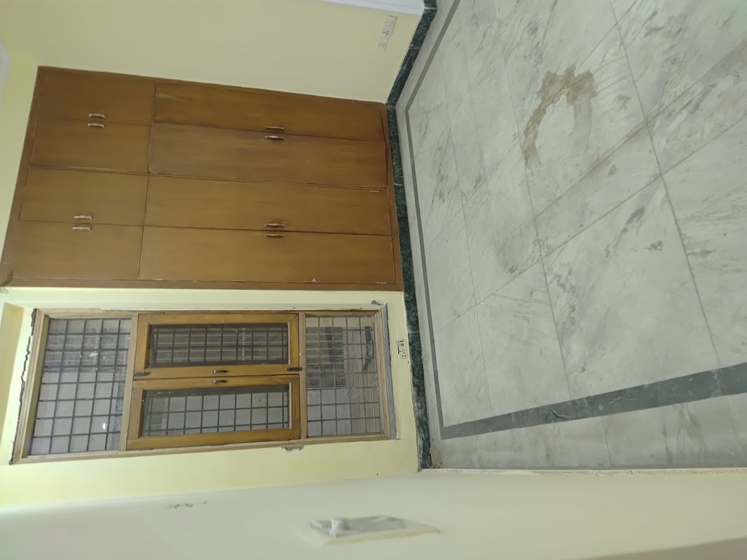 2 BHK Builder Floor For Rent in RWA Apartments Sector 47