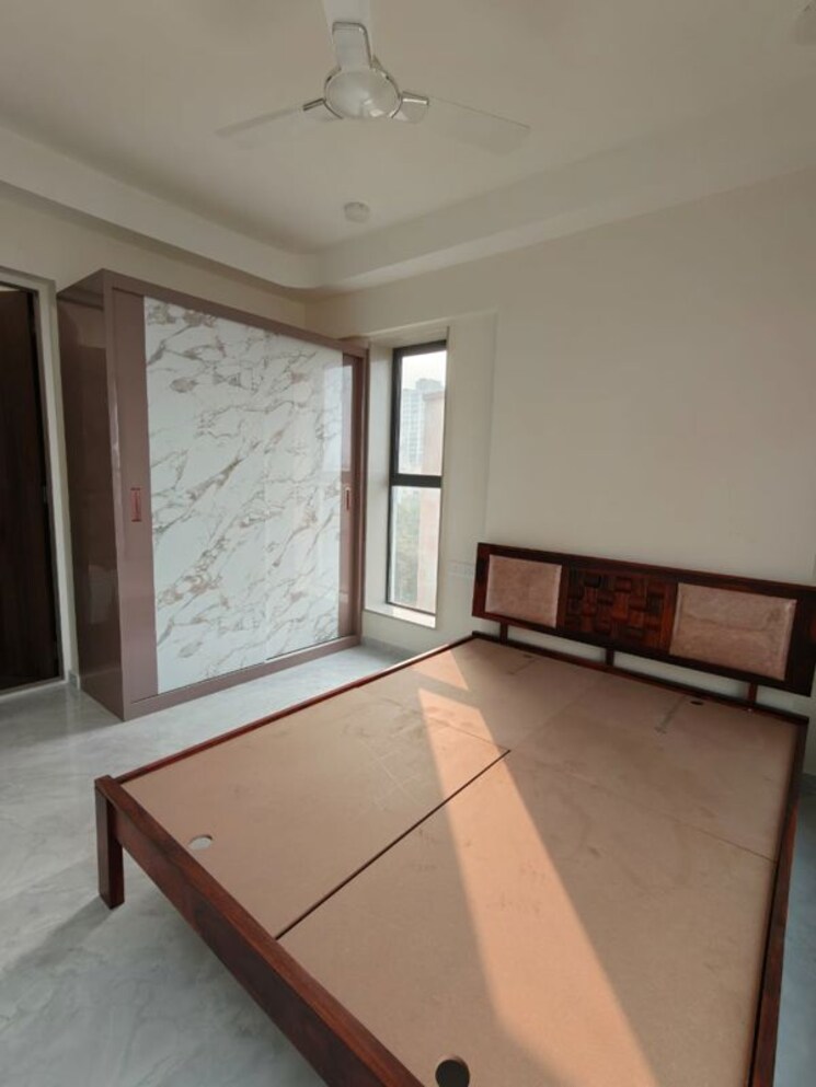 Room, gurukrupa-gyanam 3 Bedroom 908 Sq.Ft. Apartment In Powai Mumbai 9807560