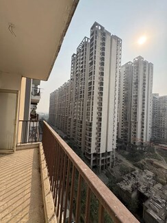 2 BHK Apartment For Sale in Panchsheel Greens II