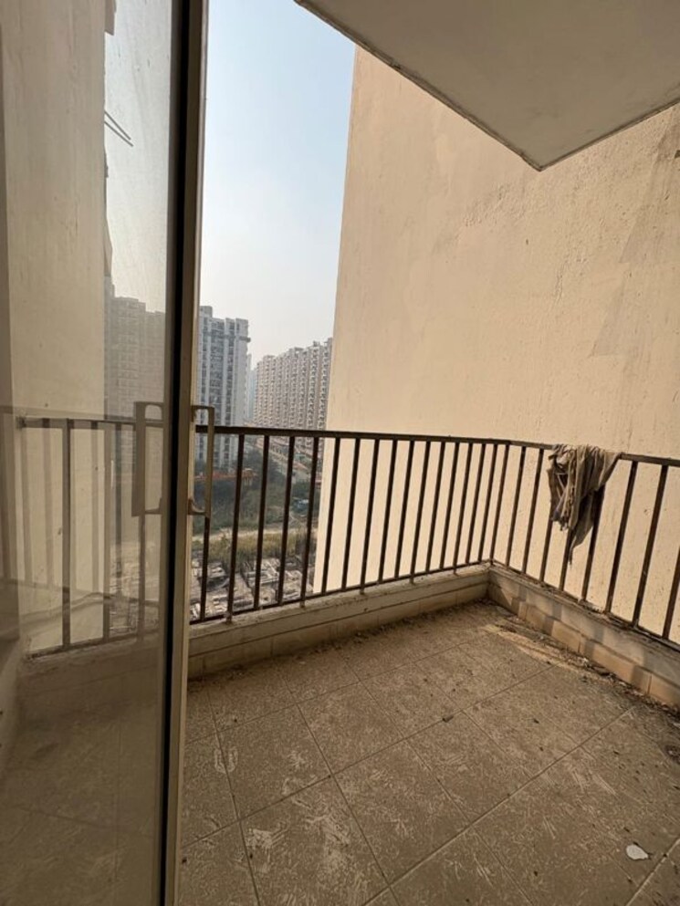 Balcony, panchsheel-greens-ii 2 Bedroom 1060 Sq.Ft. Apartment In Sector 16 Greater Noida Greater Noida 9807573