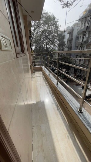 Balcony in 1 RK Builder Floor at Minarch Tower, Sector 44 – for Rent