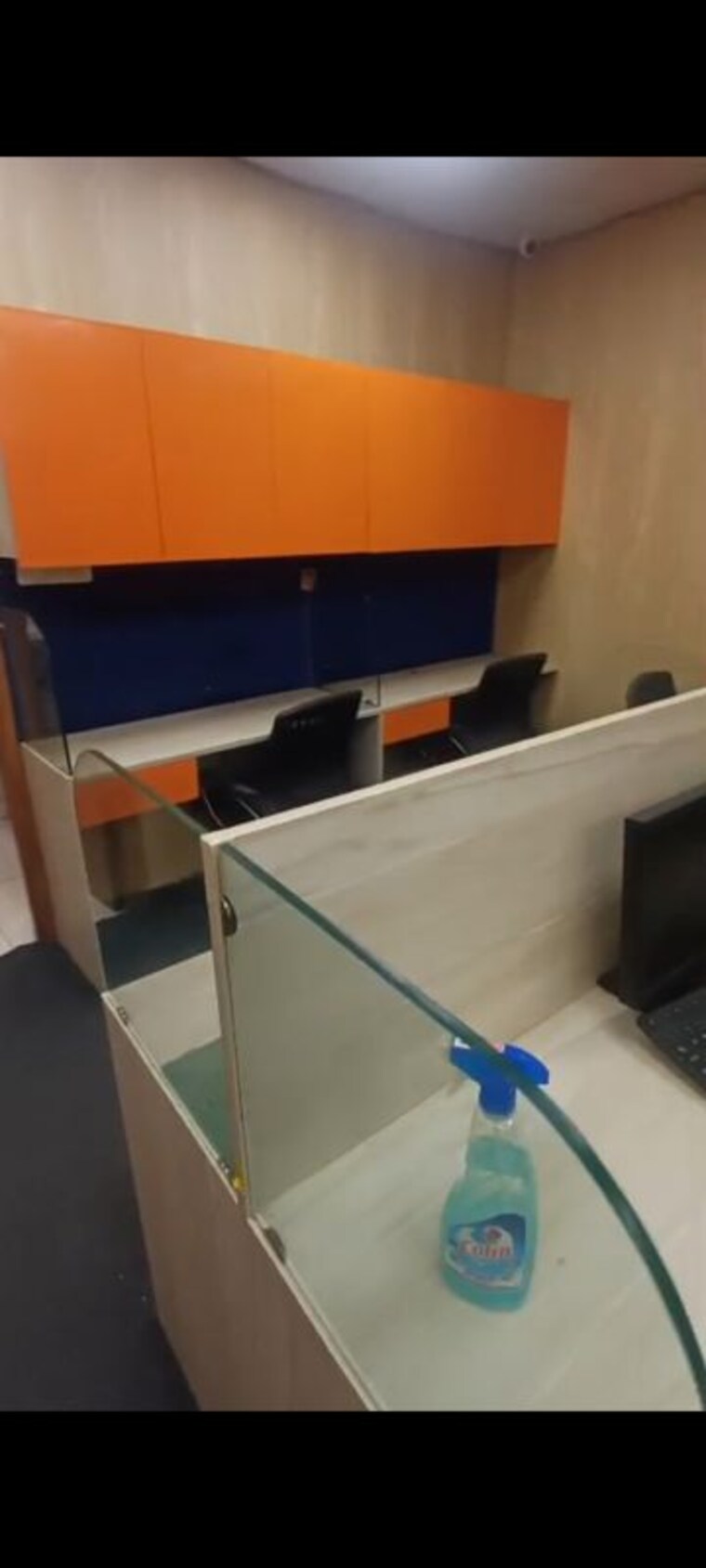 Team Area, janakpuri Commercial Office Space 1600 Sq.Ft. In Janakpuri Delhi 9807587