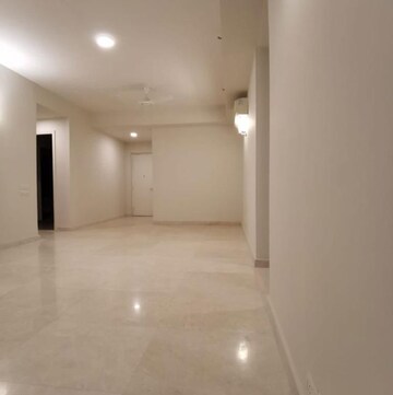 Room in 4 BHK Apartment at Ireo Victory Valley, Ramgarh Dhani – for Rent