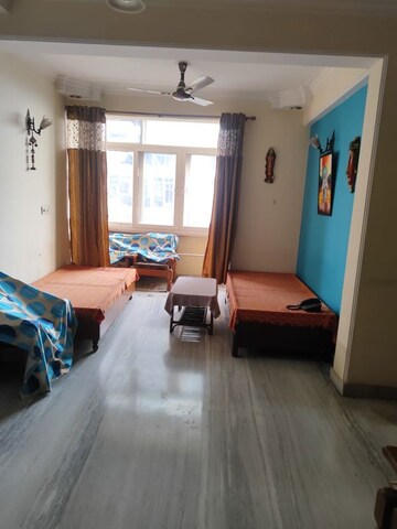Living Room in 3 BHK Independent House at RWA Apartments Sector 41, Sector 41 – for Rent
