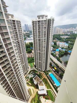 2 BHK Apartment For Sale in Kalpataru Paramount, Kapur Bawdi