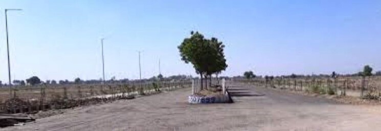 Exterior View, block q  500 Sq.Mt. Plot In Block Q Greater Noida 9807601