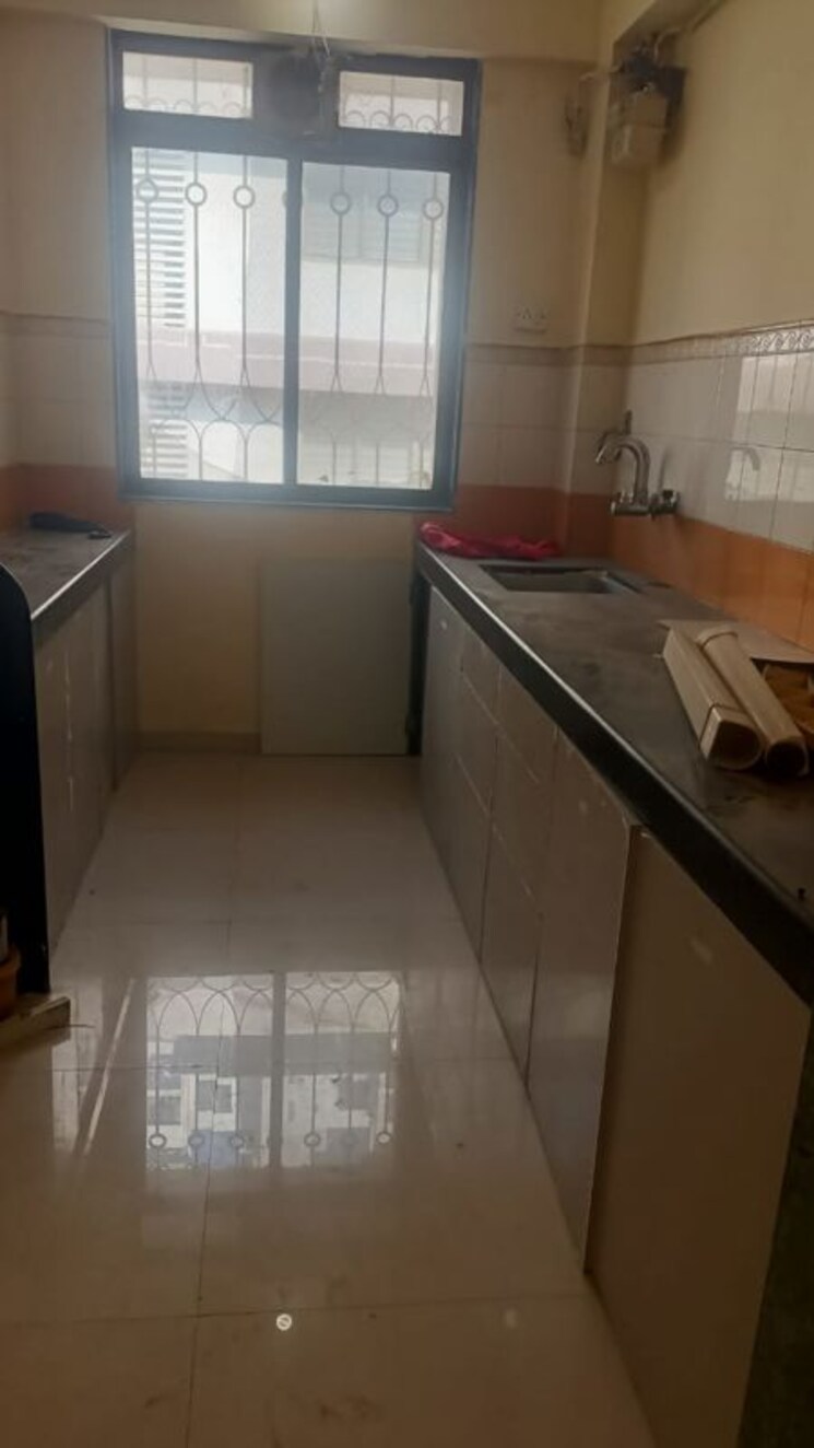 Kitchen, lodha-paradise 2 Bedroom 700 Sq.Ft. Apartment In Majiwada Thane 9807617