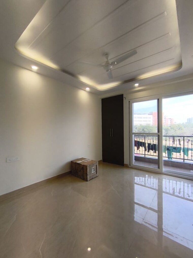 Room, chattarpur 3 Bedroom 1500 Sq.Ft. Builder Floor In Chattarpur Delhi 9807621