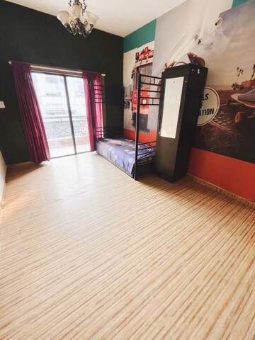 Bedroom in 2 BHK Apartment at Sanjay Park – for Rent