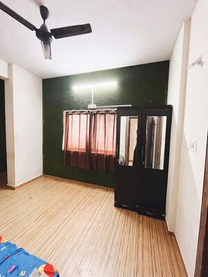 Room in 2 BHK Apartment at Sanjay Park – for Rent