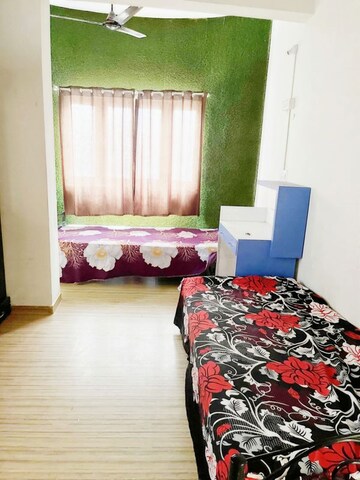 Bedroom in 2 BHK Apartment at Sanjay Park – for Rent