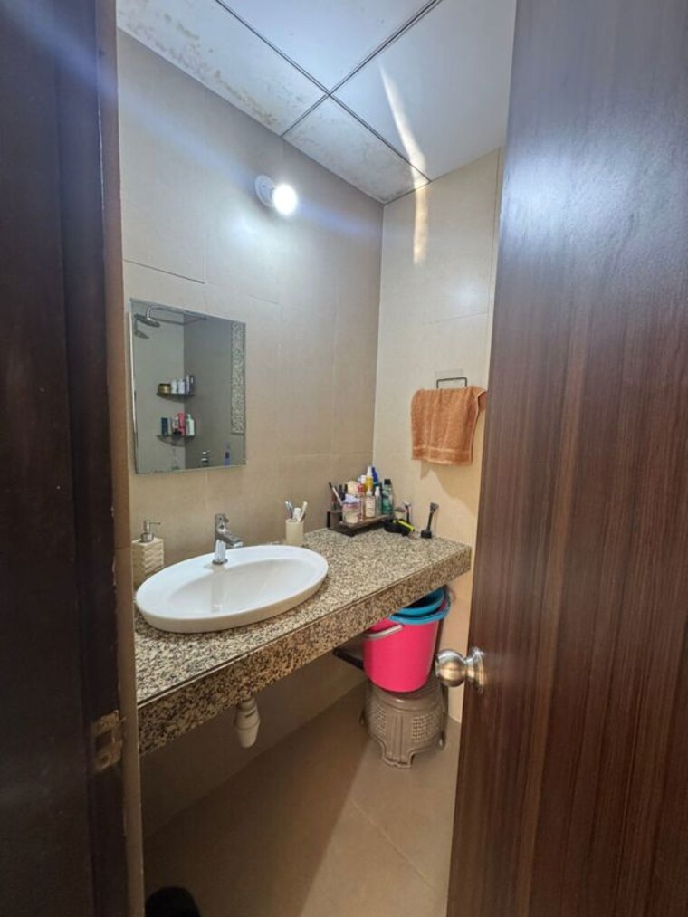 Bathroom, runwal-forests 2 Bedroom 732 Sq.Ft. Apartment In Kanjurmarg West Mumbai 9807623