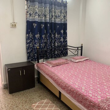 Bedroom in Studio Apartment at Koregaon Park CHS, Koregaon – for Rent