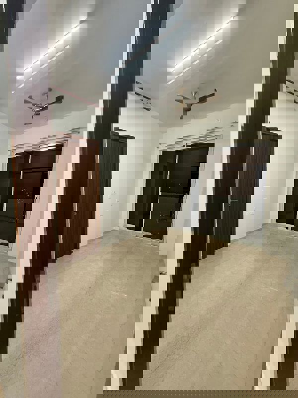 3 BHK + Extra Room 1260 Sq.Ft. Apartment in Courtyard by Narang Realty and The Wadhwa Group