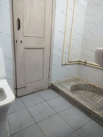 Bathroom in 2.5 BHK Independent House at RWA Apartments Sector 39, Sector 39 – for Rent