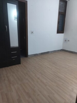 2.5 BHK Independent House For Rent in RWA Apartments Sector 39, Sector 39