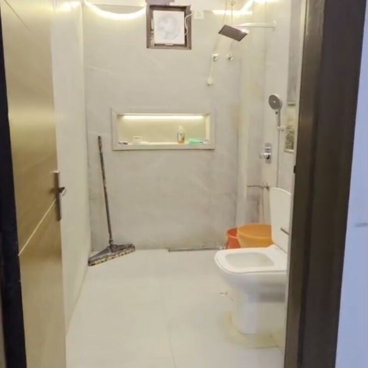 Bathroom, vaidpura 3 Bedroom 1700 Sq.Ft. Villa In Vaidpura Greater Noida 9807642