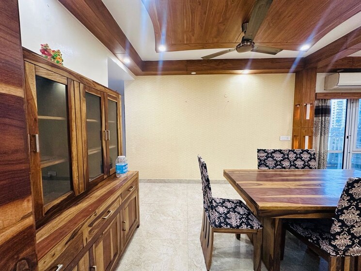 Living Room, bptp-park-grandeura 3.5 Bedroom 2032 Sq.Ft. Apartment In Sector 82 Faridabad 9807527