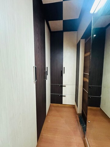 Building Lobby in 3.5 BHK Apartment at BPTP Park Grandeura, Sector 82 – for Rent