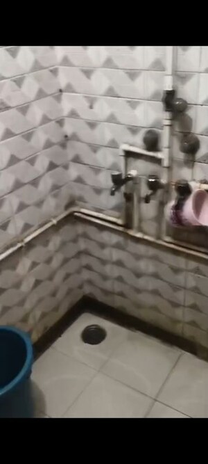 Staircase in 1 BHK Builder Floor at RWA Apartments Sector 12, Sector 12 – for Rent