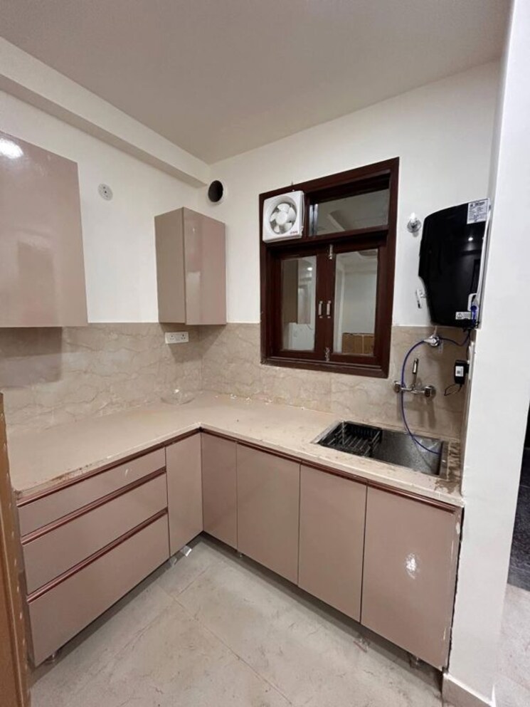 Kitchen, saket 1 Bedroom 500 Sq.Ft. Apartment In Saket Delhi 9807693