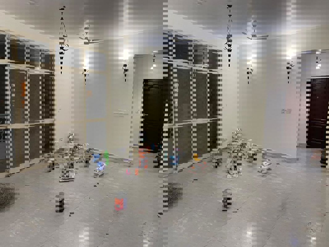 2.5 BHK + Pooja Room Apartment For Rent in Mahagun Manor