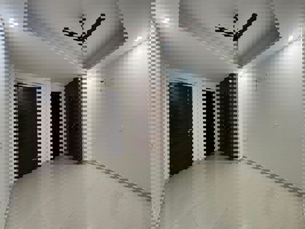 3 BHK Builder Floor For Rent in Sector 38