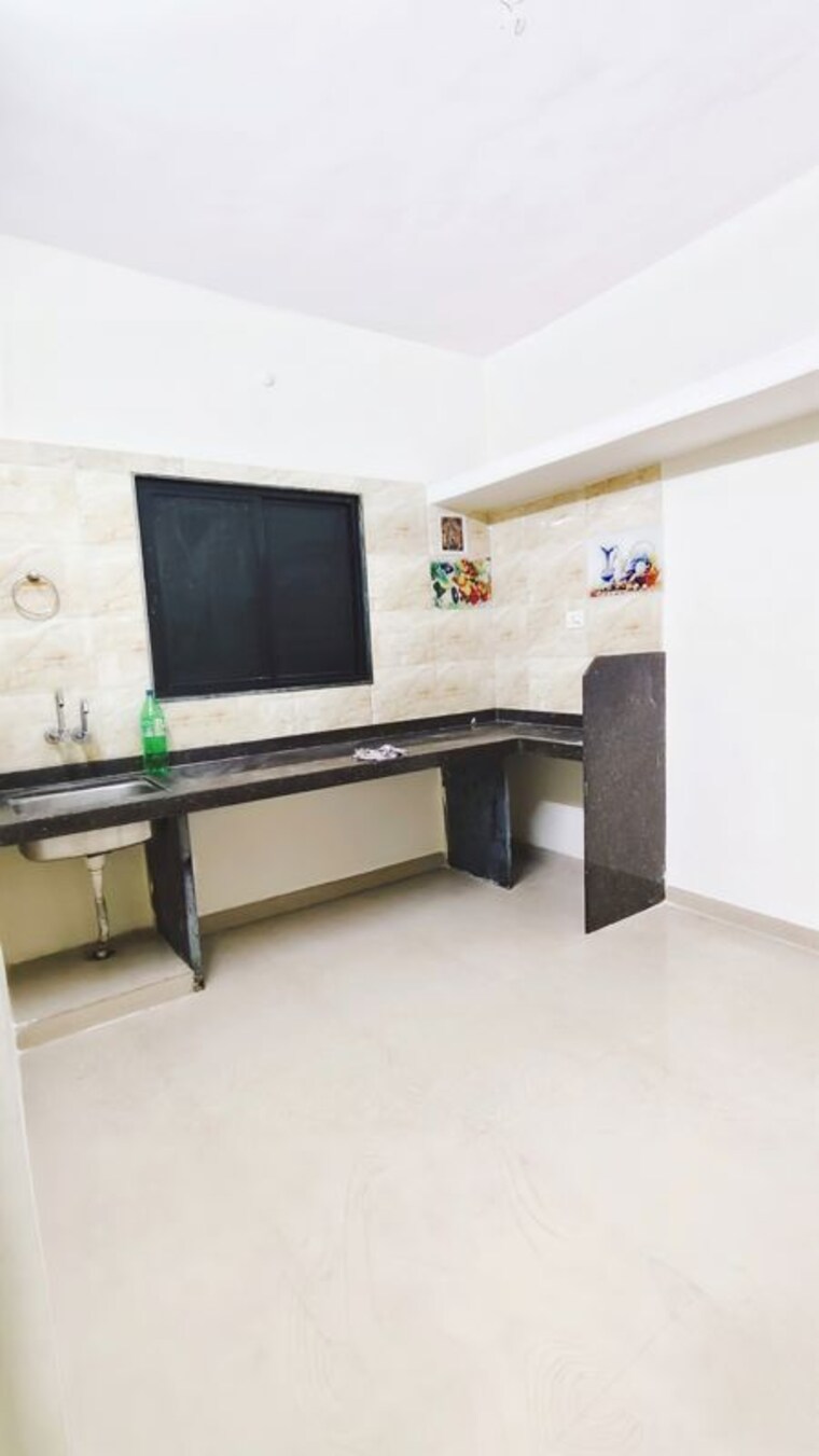 Kitchen, wadgaon sheri 2 Bedroom 620 Sq.Ft. Apartment In Wadgaon Sheri Pune 9807772