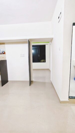 Room in 2 BHK Apartment at Wadgaon Sheri – for Rent