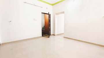 Room in 2 BHK Apartment at Wadgaon Sheri – for Rent