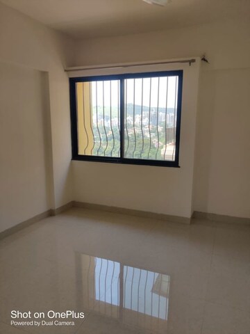 Room in 3 BHK Apartment at Amar Serenity, Baner Pashan Link Road – for Rent