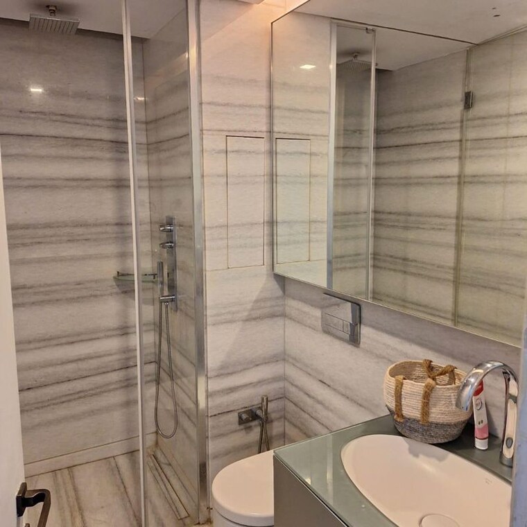 Bathroom, lodha-the-world-towers-world-one-tier-2 4 Bedroom 2090 Sq.Ft. Apartment In Empire Mill Mumbai 9807780