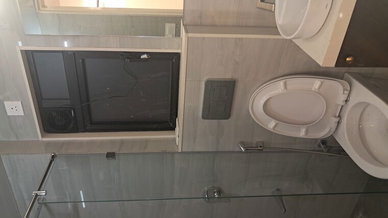 Bathroom, dosti-eastern-bay 2 Bedroom 742 Sq.Ft. Apartment In Wadala Mumbai 9807760