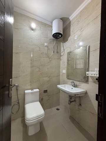 Bathroom in 3 BHK Builder Floor at Sector 31 – for Rent