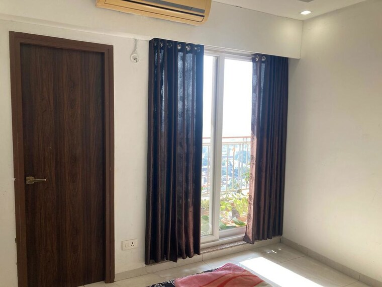 Bedroom, gomti nagar 3 Bedroom 1600 Sq.Ft. Builder Floor In Gomti Nagar Lucknow 9807815