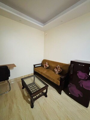 Living Room in 1 BHK Builder Floor at Sector 31 – for Rent
