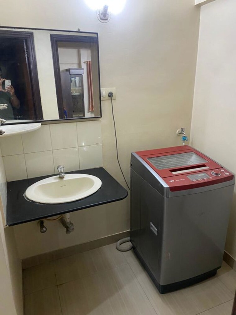Bathroom, gera-foliage 2 Bedroom 1120 Sq.Ft. Apartment In Viman Nagar Pune 9807828